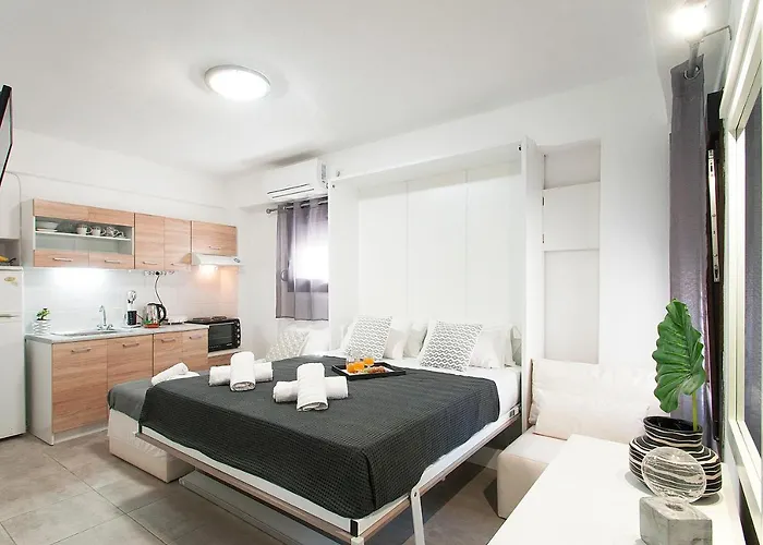 Bohemian Townhouse Appartement Skiathos-stad