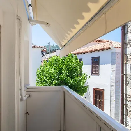 Апартаменты Bohemian Townhouse