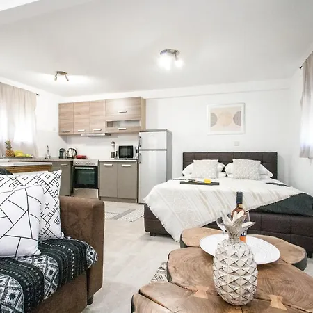 Appartement Bohemian Townhouse Skiathos-stad