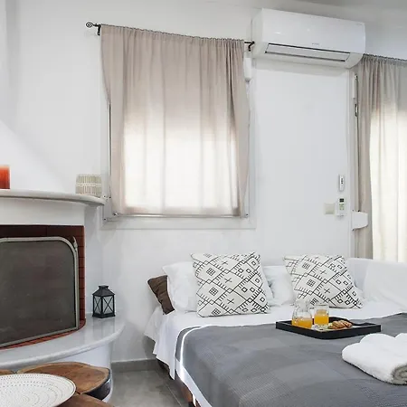 Bohemian Townhouse 斯基亚索斯镇